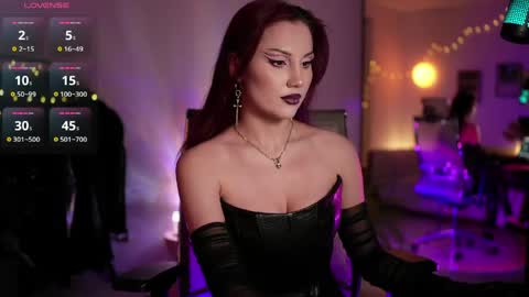 Snapshot of tv_miss chatting on 06/10/26, 12:22 Miss Veth online show from 06/10/26, 12:22
