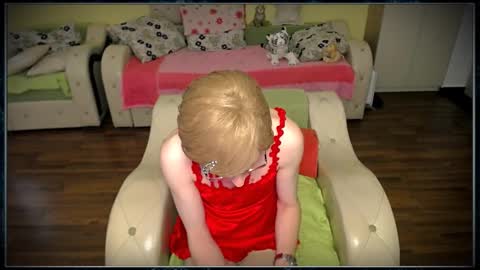 Clementine online show from 12/31/24, 08:48