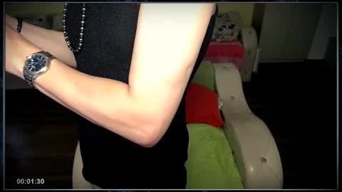 Clementine online show from 01/04/25, 12:05