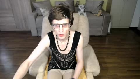 Clementine online show from 05/06/26, 08:41