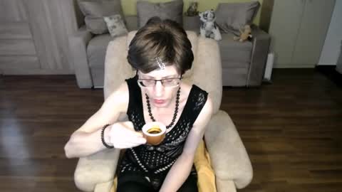 Clementine online show from 05/07/26, 10:09