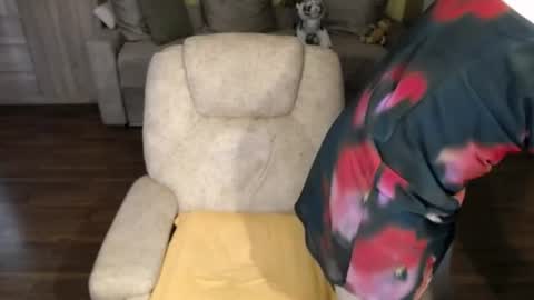 Clementine online show from 06/16/26, 08:39