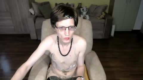 Clementine online show from 06/21/26, 09:12