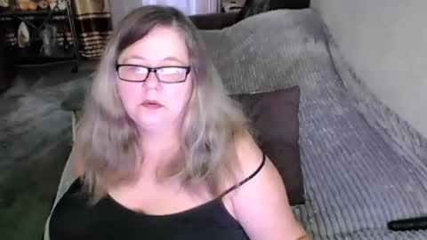 Lana online show from 06/30/26, 10:44