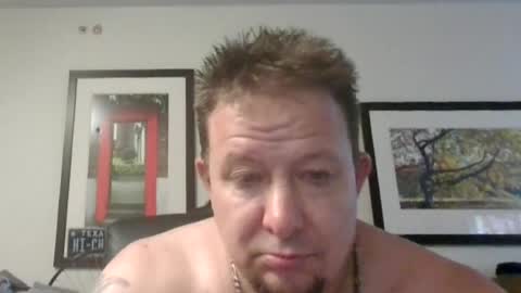 Snapshot of tweeter74 chatting on 08/01/26, 11:36 Tweeter74 online show from 08/01/26, 11:36