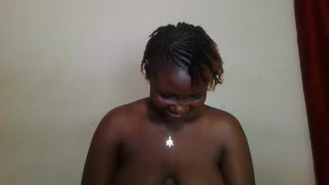 Snapshot of twerker_lyly chatting on 11/12/25, 08:41 twerker_lyly online show from 11/12/25, 08:41