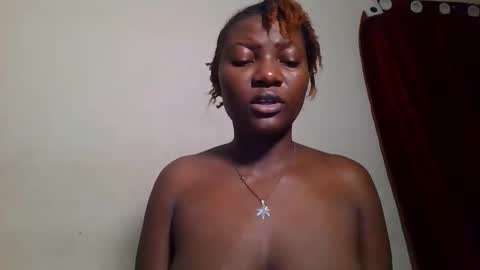 Snapshot of twerker_lyly chatting on 11/17/25, 01:06 twerker_lyly online show from 11/17/25, 01:06