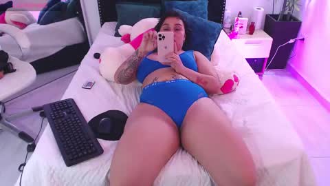 Sophy online show from 12/09/24, 12:34