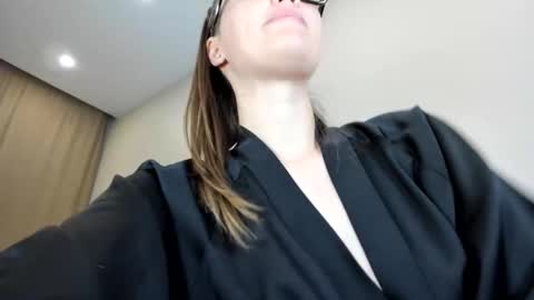 new hot online show from 09/28/25, 06:35