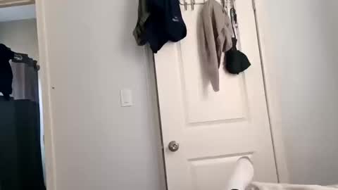 twest84 online show from 10/10/25, 09:58