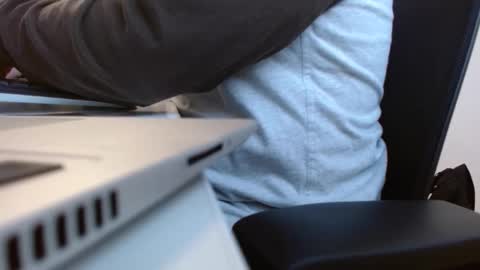 Snapshot of twickenhamthickshaft chatting on 01/29/25, 10:05 Fred Eric Smitherton online show from 01/29/25, 10:05