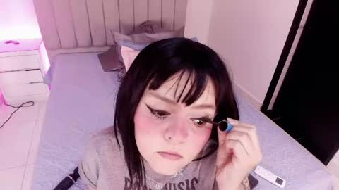 Twiggy online show from 07/15/26, 03:01