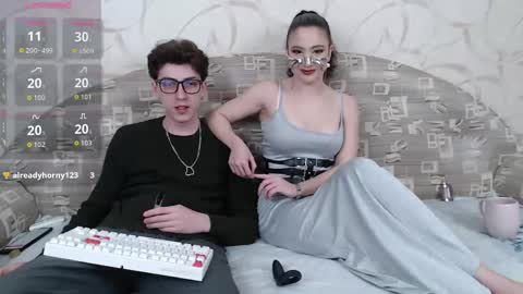 Julie and Jack online show from 04/14/26, 08:15