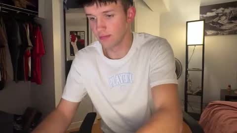 twink2048 online show from 12/16/25, 01:32