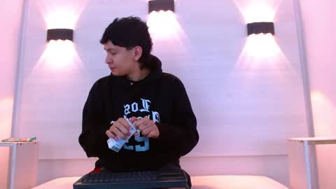 samu online show from 12/05/25, 12:03