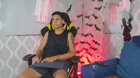 Dani online show from 10/31/25, 07:26