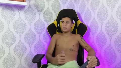 Dani online show from 12/04/25, 07:55