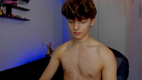 jhony online show from 05/18/26, 04:07