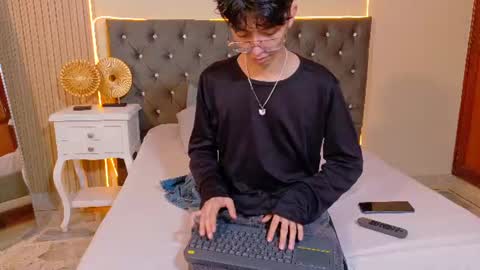 Sebastin online show from 07/02/26, 12:22