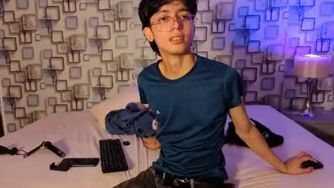 Sebastin online show from 07/07/26, 12:31