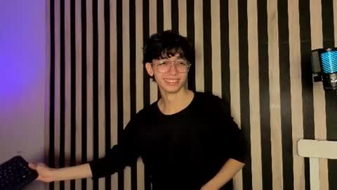 Sebastin online show from 07/08/26, 12:20