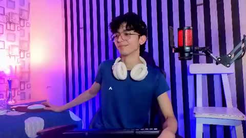 Sebastin online show from 07/28/26, 07:39
