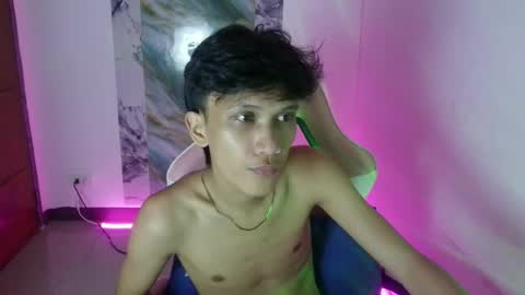 Snapshot of twinkbaby_yuno chatting on 07/14/26, 07:52 twinkbaby_yuno online show from 07/14/26, 07:52