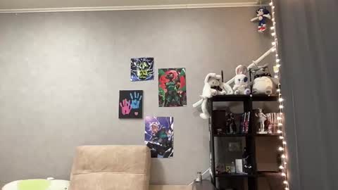 Snapshot of twinkiedoll chatting on 10/23/25, 07:45 twinkiedoll online show from 10/23/25, 07:45