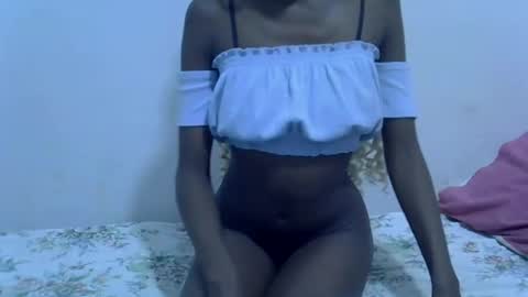 Snapshot of twinkle_tia chatting on 10/02/25, 11:23 BABY TIA online show from 10/02/25, 11:23