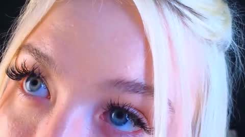 twinklefluff online show from 03/10/25, 10:48