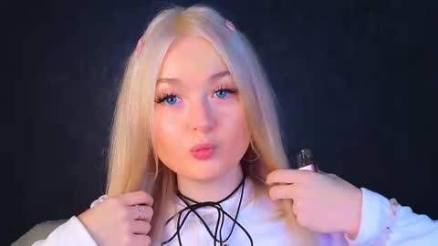 twinklefluff online show from 03/11/25, 04:43