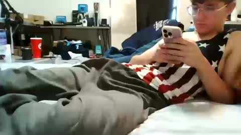 shytwink online show from 10/13/25, 03:01