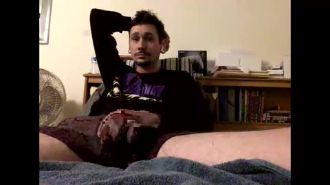 TwinkyMcgee online show from 10/28/25, 07:34