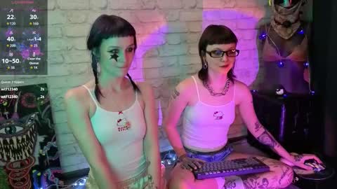 Sin and Skin online show from 11/28/25, 07:16