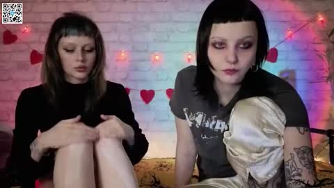 Sin and Skin online show from 02/16/26, 08:27