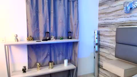 twinslovers_ online show from 11/24/25, 03:39