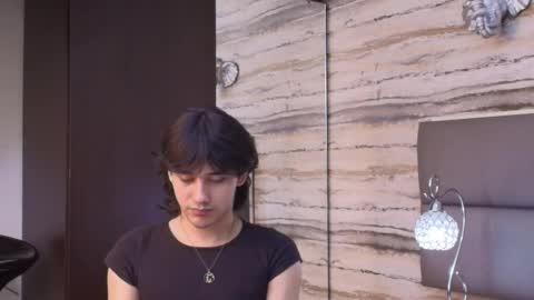 twinslovers_ online show from 05/28/26, 04:32