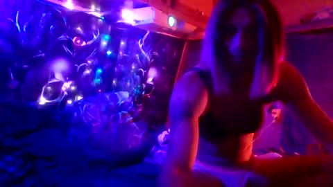 Tintilizing Excitement online show from 11/29/25, 07:00