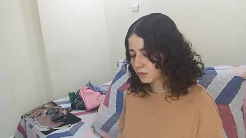 Snapshot of two_souls69 chatting on 09/26/25, 08:24 Matt online show from 09/26/25, 08:24