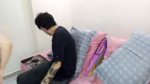 Snapshot of two_souls69 chatting on 12/02/25, 08:59 Matt online show from 12/02/25, 08:59