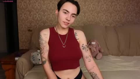 Welcome guys We Lili and Vic  PVT open online show from 06/18/26, 08:58