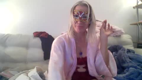 Snapshot of twoboobsonepenis chatting on 06/13/26, 03:15 twoboobsonepenis online show from 06/13/26, 03:15