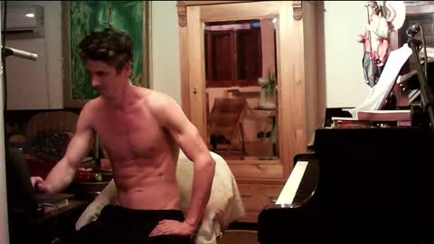 Snapshot of twoforallprivate chatting on 02/07/25, 10:41 TobeBritta online show from 02/07/25, 10:41