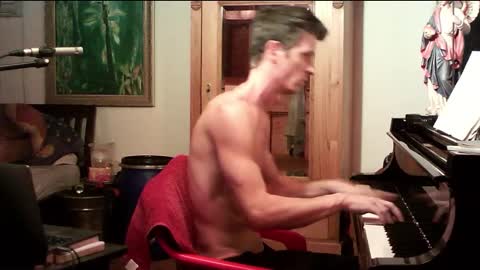 Snapshot of twoforallprivate chatting on 03/06/25, 10:26 TobeBritta online show from 03/06/25, 10:26