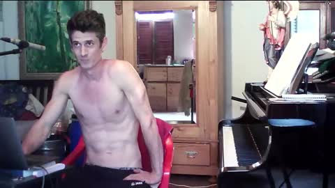 Snapshot of twoforallprivate chatting on 03/12/25, 06:55 TobeBritta online show from 03/12/25, 06:55