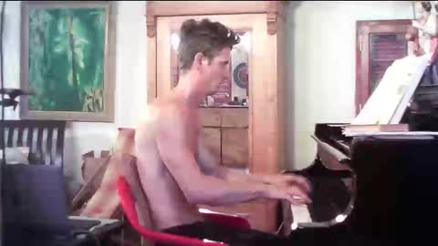 Snapshot of twoforallprivate chatting on 09/20/25, 05:25 TobeBritta online show from 09/20/25, 05:25