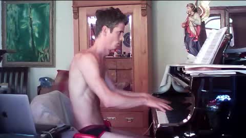 Snapshot of twoforallprivate chatting on 09/24/25, 01:47 TobeBritta online show from 09/24/25, 01:47