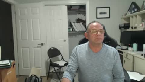 Twopeopleinlove online show from 02/14/25, 10:59