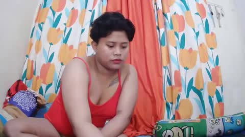 Snapshot of twowetcuties chatting on 02/11/25, 03:08 Lyn and lea online show from 02/11/25, 03:08