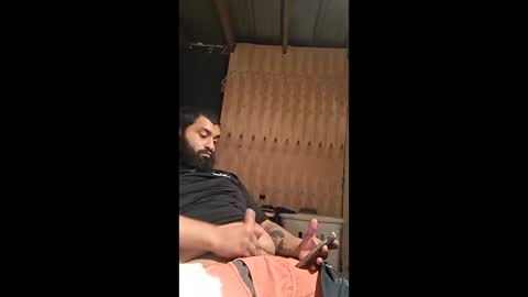 Snapshot of txfatdaddy800 chatting on 12/15/25, 03:55 txfatdaddy800 online show from 12/15/25, 03:55